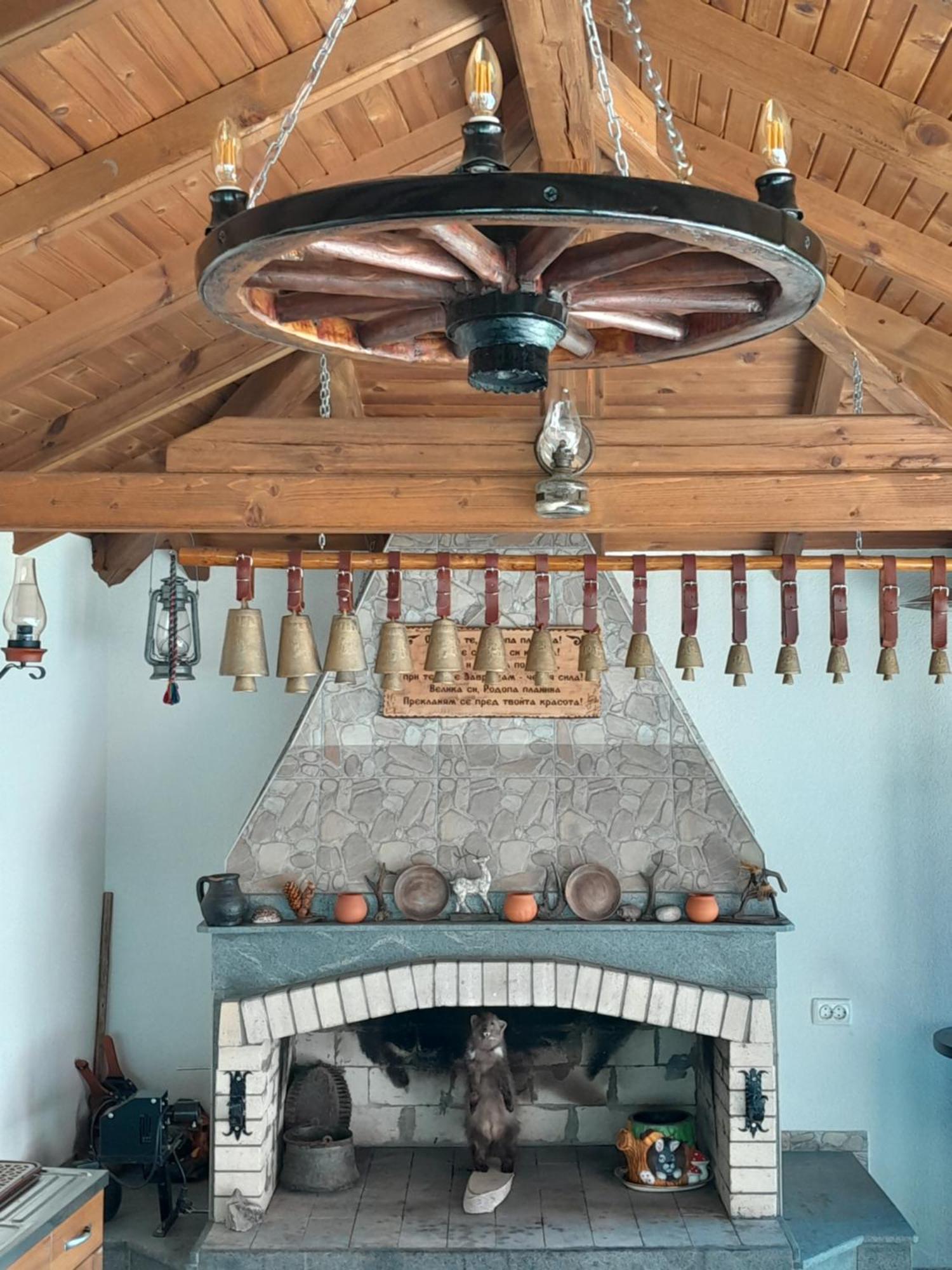 Къща За Гости Романс Yagodina Bagian luar foto